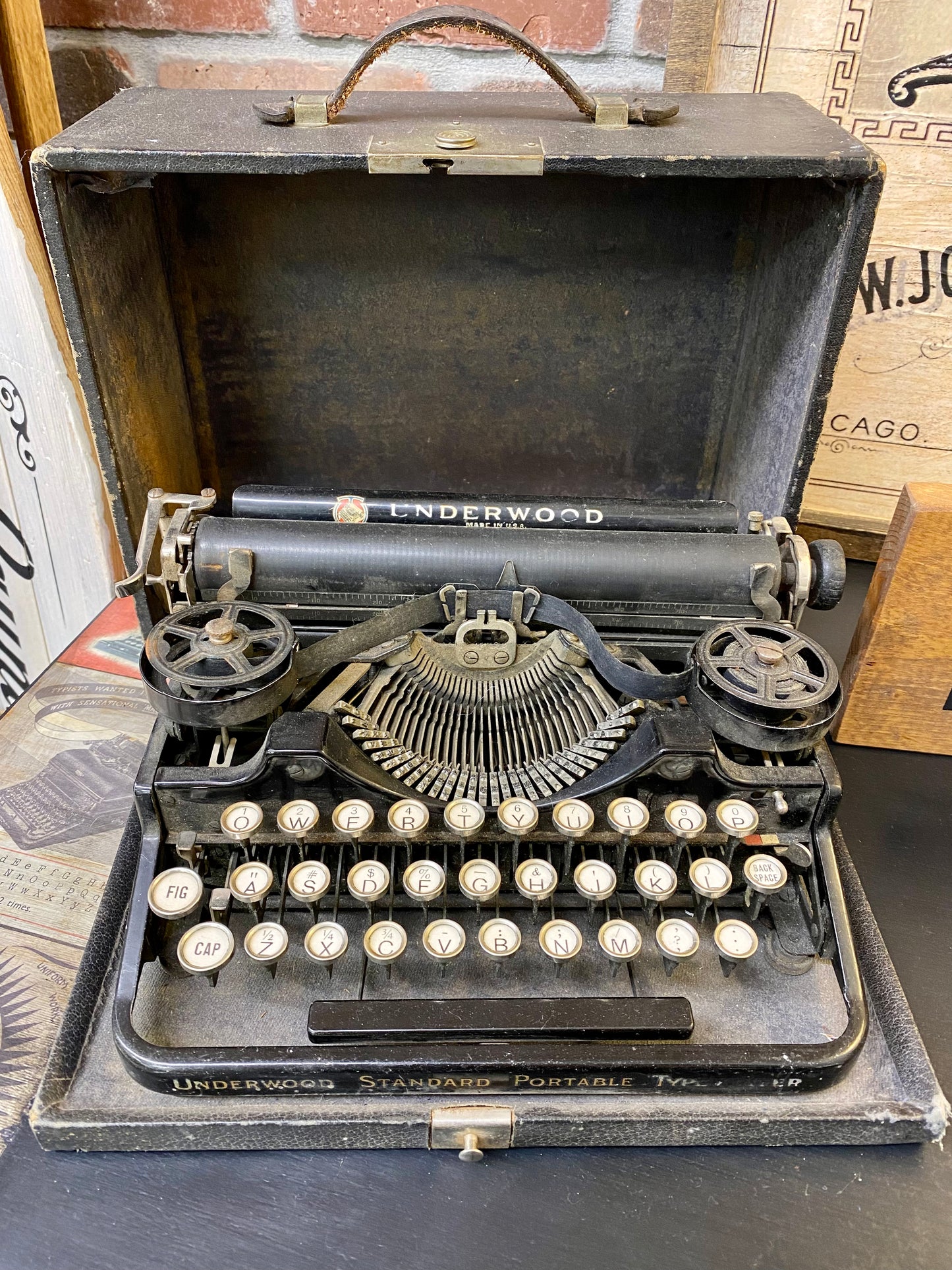Vintage Underwood Standard Portable Typewriter