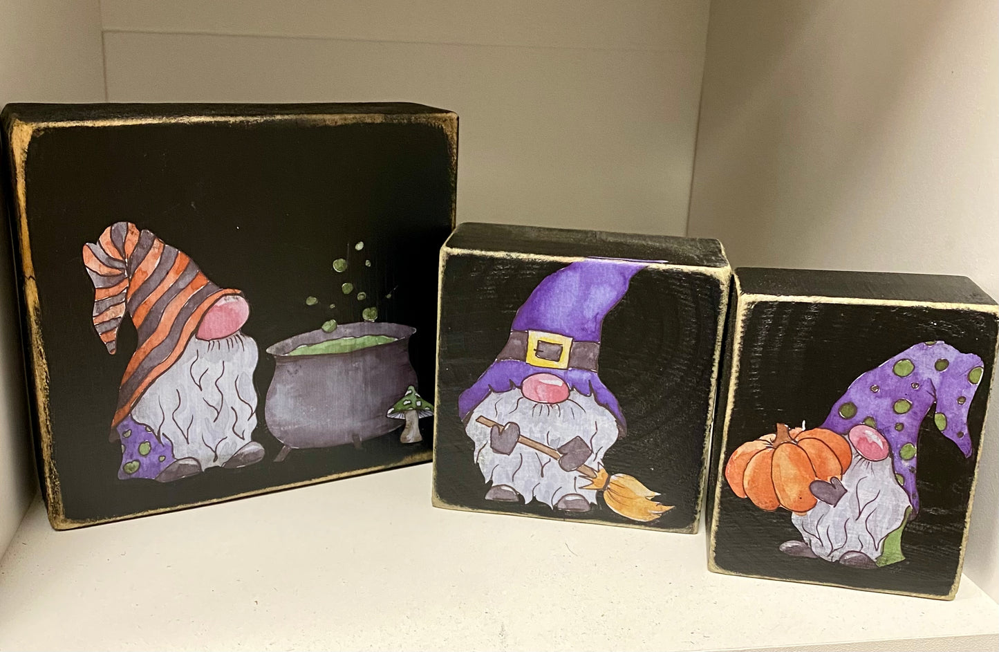 Reversible Wooden Halloween Gnome Shelf Sitter Set