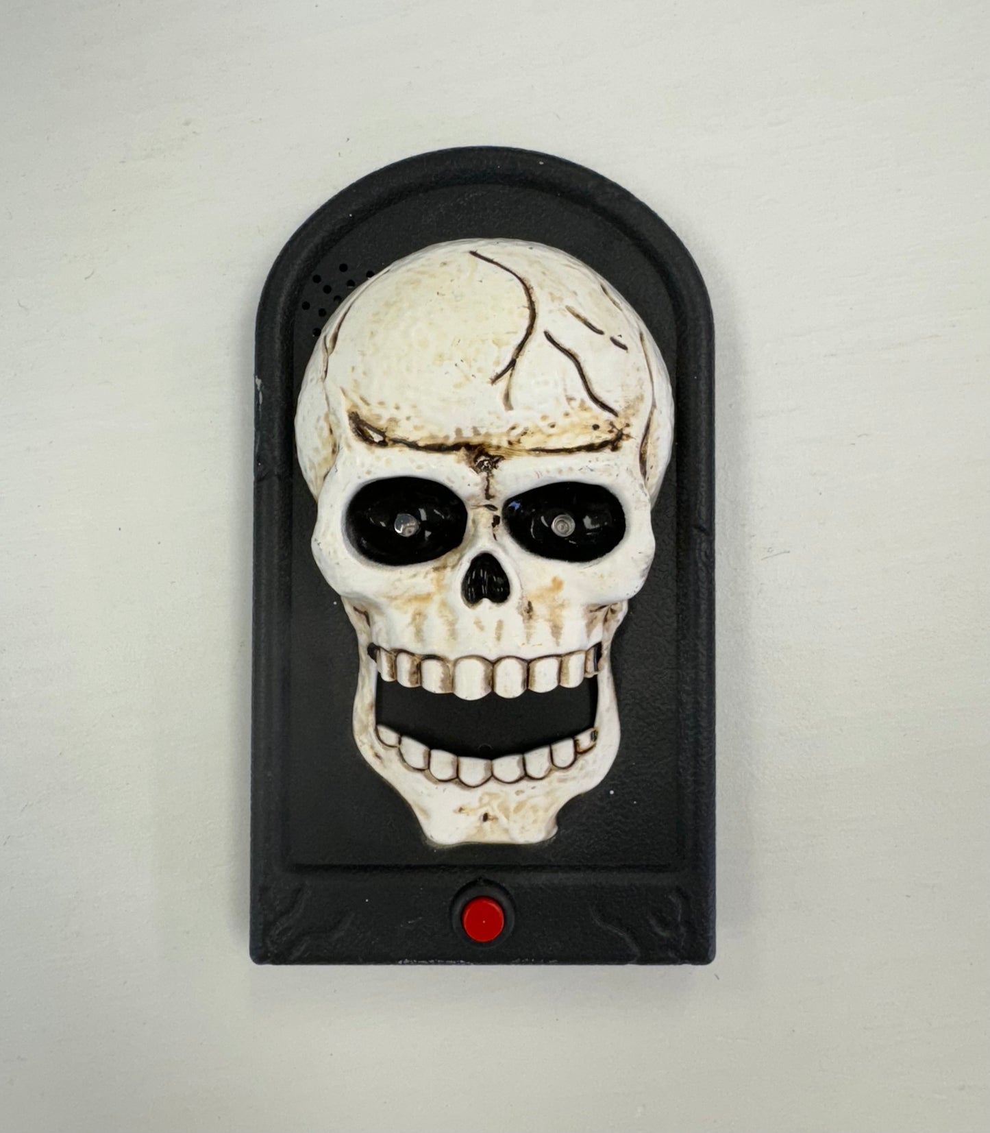 Talking Light-up Plastic Skull Decor
