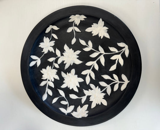 Black and White Floral Painted Ceramic Plate with Iron Stand
