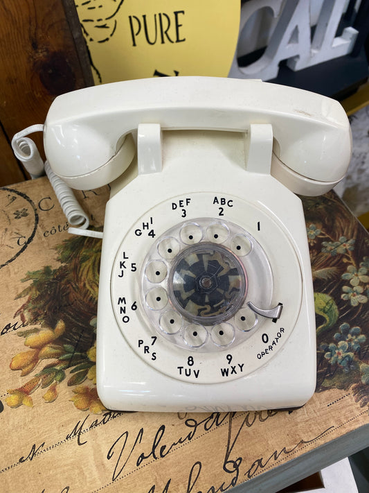 Vintage Western Electric Rotary Phone