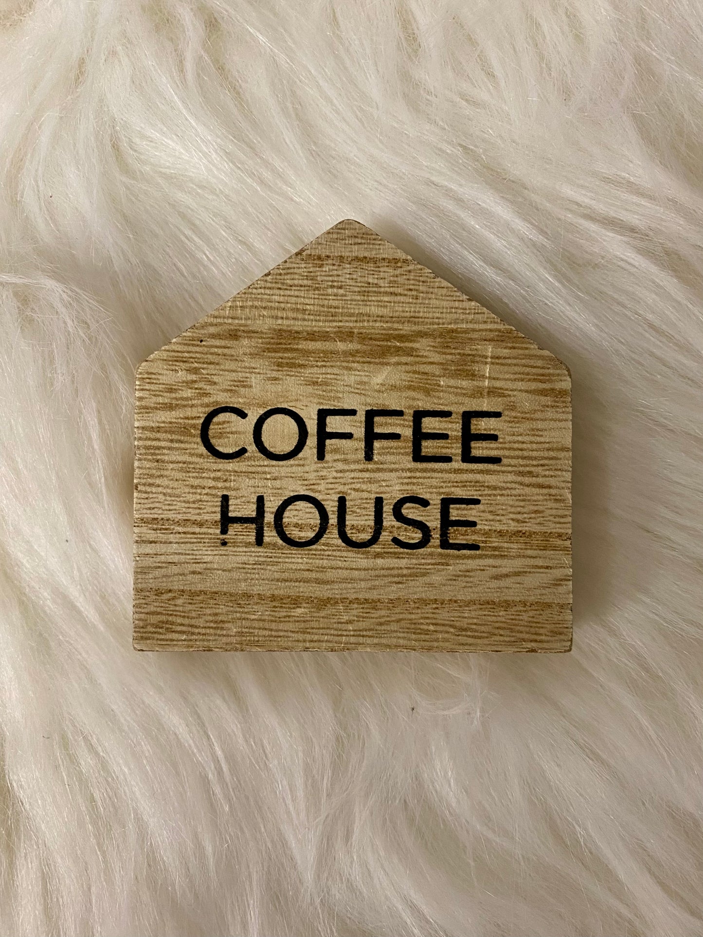 Coffee House Wooden Shelf Sitter