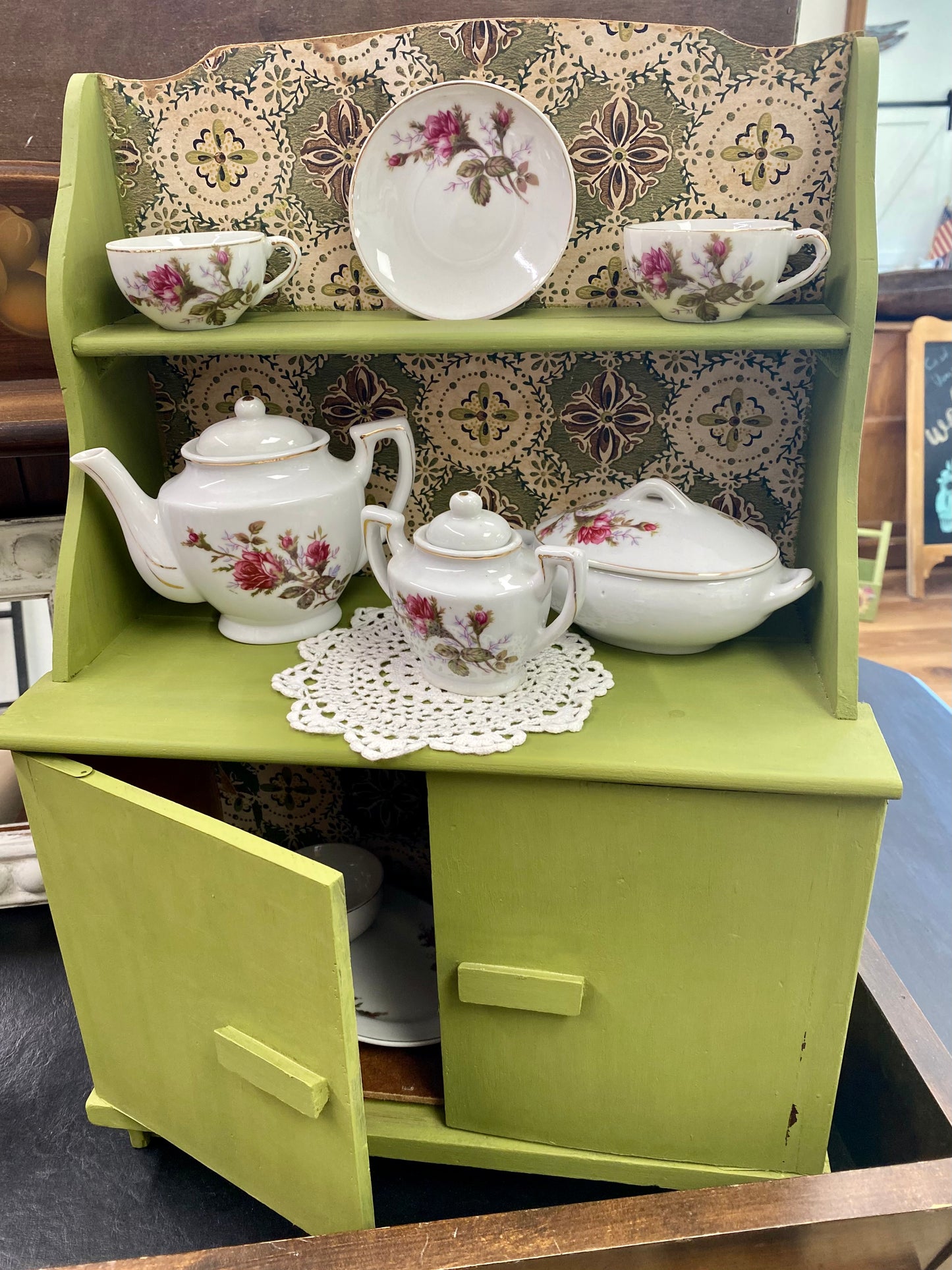 Green Hanging Display Shelf with Cabinet