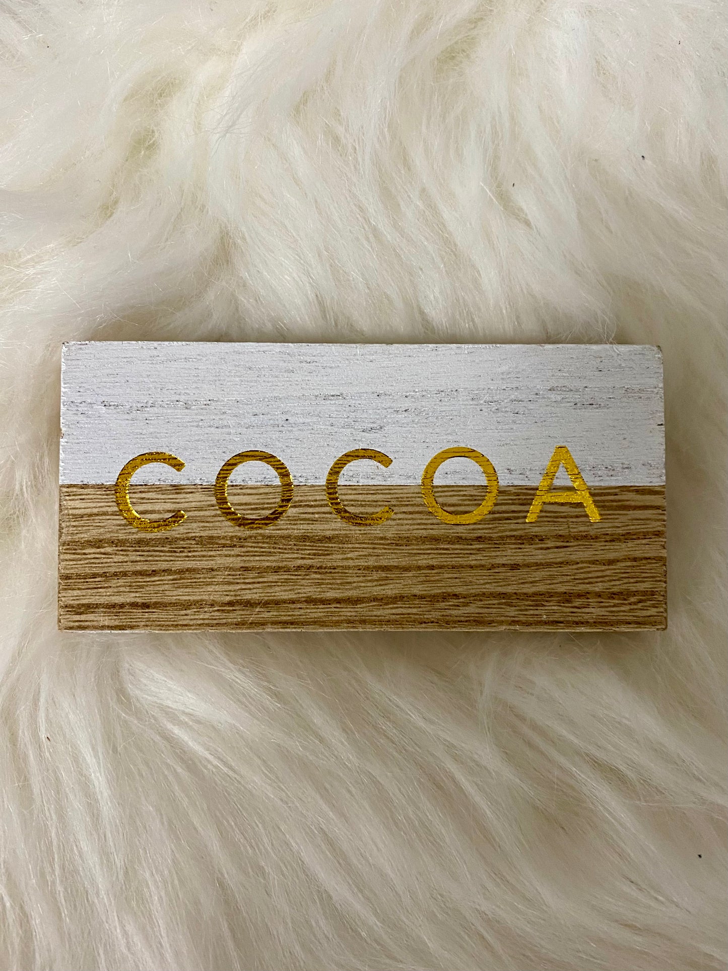 Cocoa Wood Block Shelf Sitter